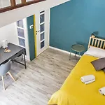 26 Urban Bed & Breakfast 3*