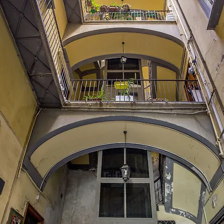Alojamento de Acomodação e Pequeno-almoço 26 Urban 3*